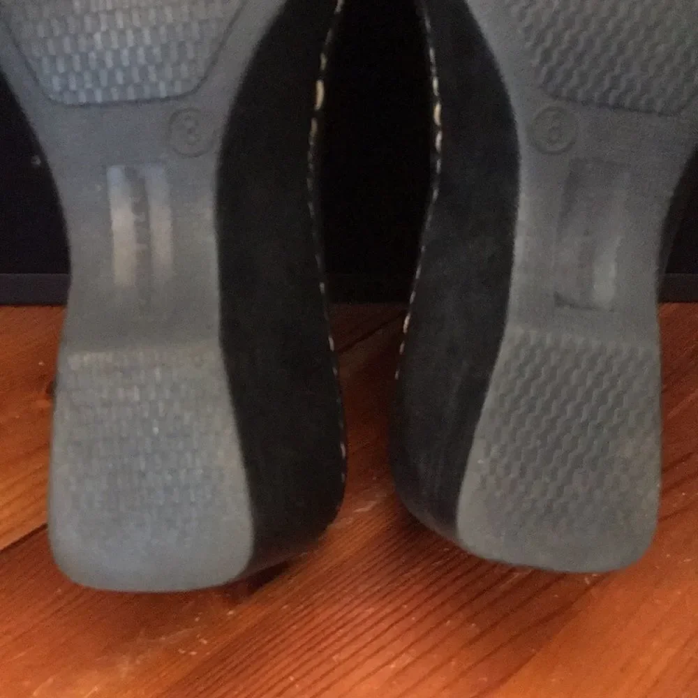 Montego Bay Club Leather Sandals - Stylish Comfort for Any Occasion